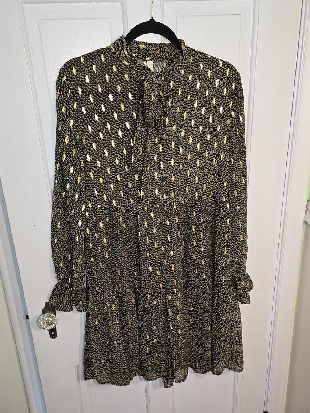 Elan Black and Gold Metallic Print Long-Sleeve Dress Size S
